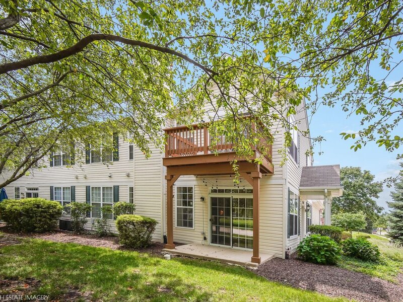 1901 W Crestview Circle Romeoville IL 60446