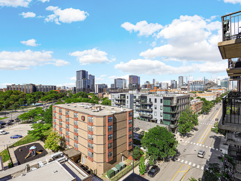 6 S Laflin Street Chicago IL 60607