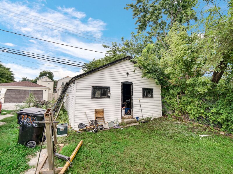 9952 S Vincennes Avenue Chicago IL 60643