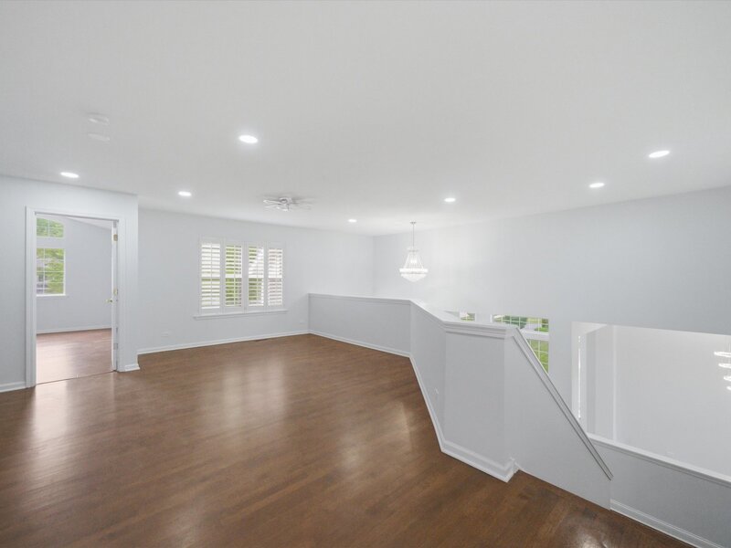 2210 Fieldcrest Drive Mundelein IL 60060