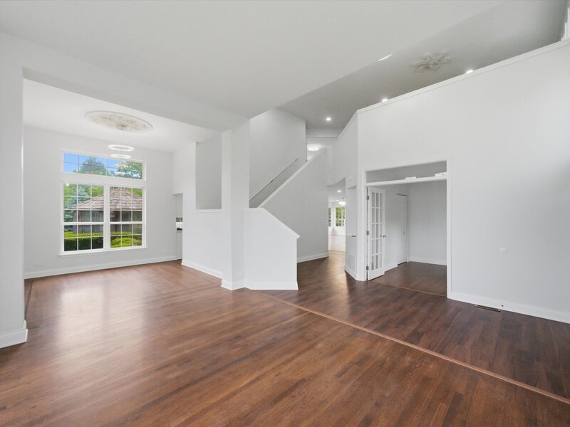 2210 Fieldcrest Drive Mundelein IL 60060
