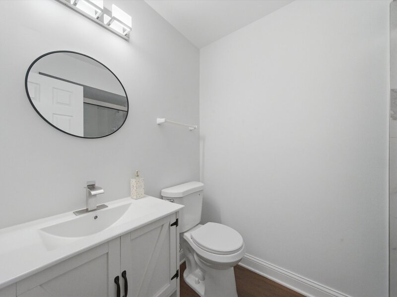 2210 Fieldcrest Drive Mundelein IL 60060