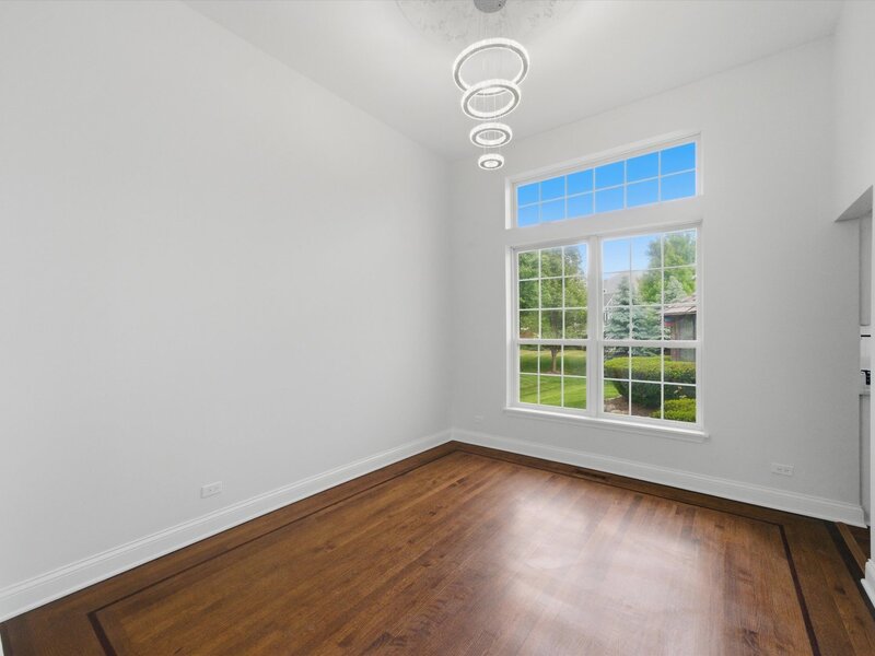 2210 Fieldcrest Drive Mundelein IL 60060
