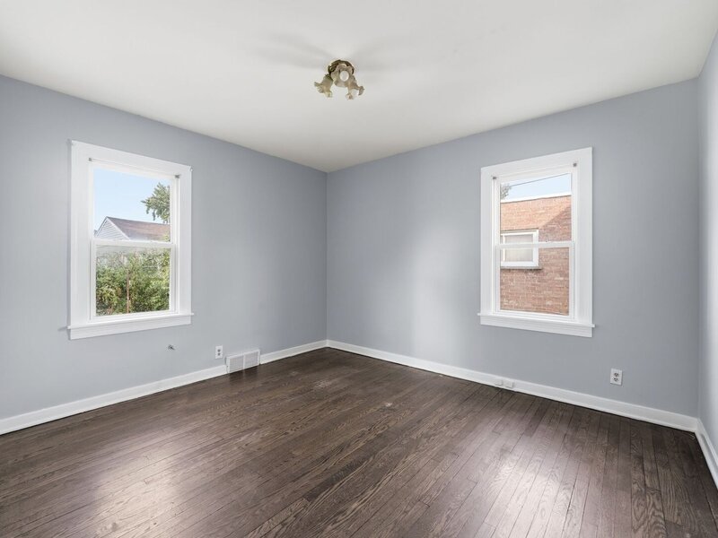 404 River Oaks Drive Calumet City IL 60409