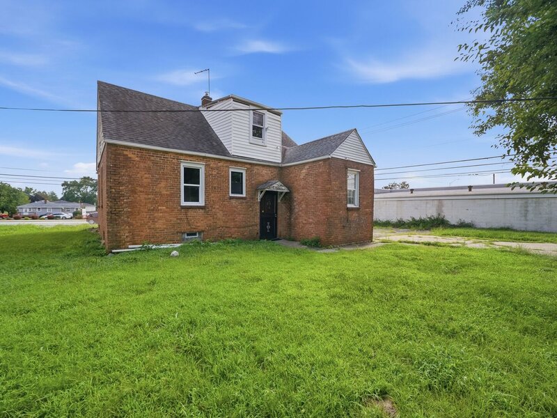 404 River Oaks Drive Calumet City IL 60409
