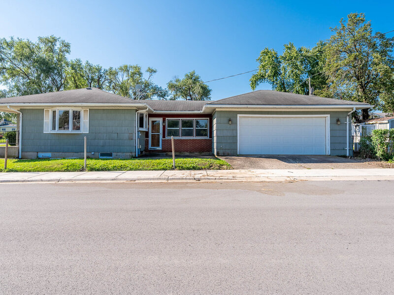 3002 Miller Avenue South Chicago Heights IL 60411