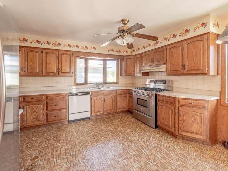 3002 Miller Avenue South Chicago Heights IL 60411