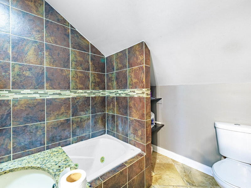 15117 Vine Avenue Harvey IL 60426