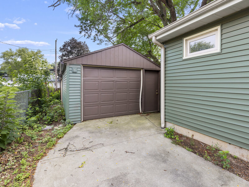 6319 Park Ridge Road Loves Park IL 61111