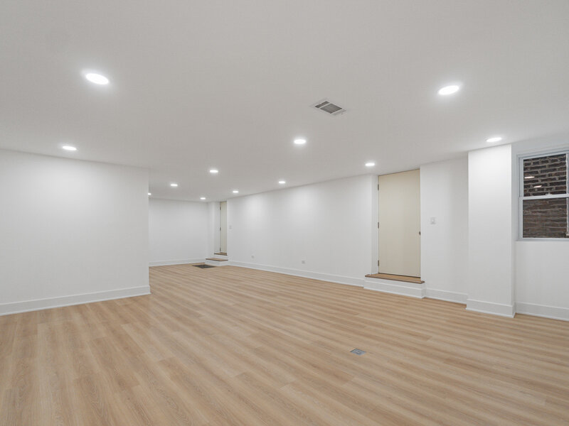 2042 W Coulter Street Chicago IL 60608