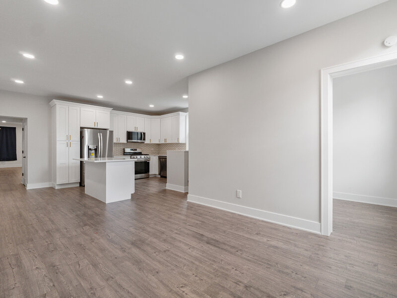 2042 W Coulter Street Chicago IL 60608