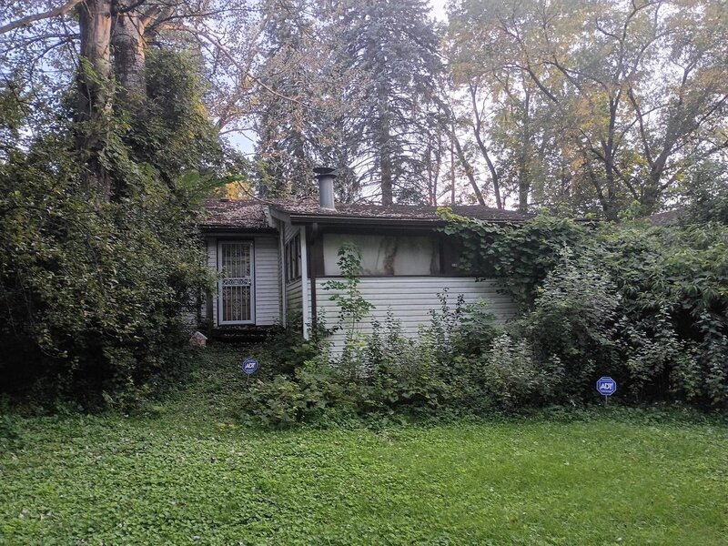 22 Irving Park Road Roselle IL 60172