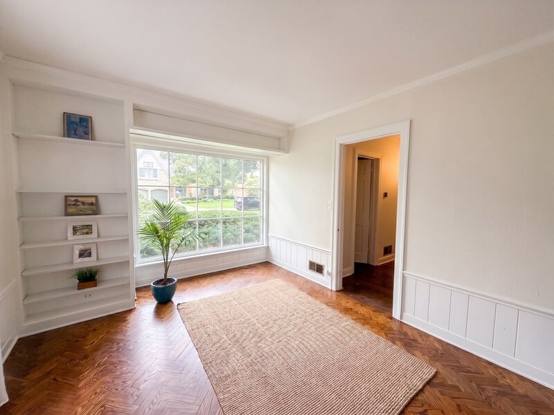 2929 Indianwood Road Wilmette IL 60091