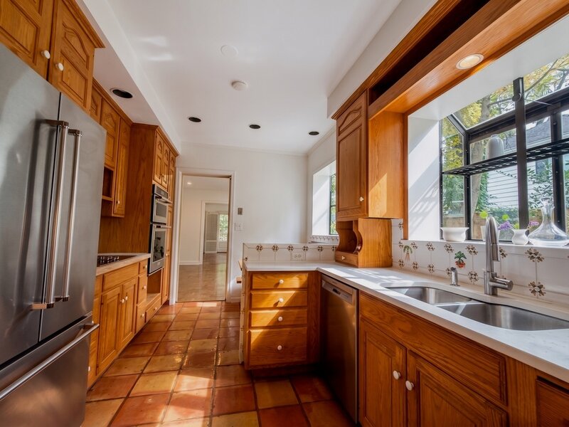 2929 Indianwood Road Wilmette IL 60091