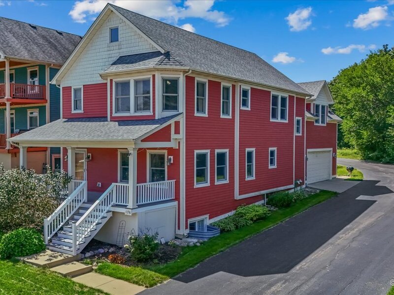 176 S Channing Street Elgin IL 60120