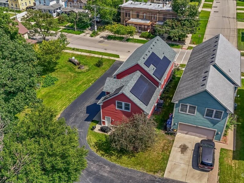 176 S Channing Street Elgin IL 60120