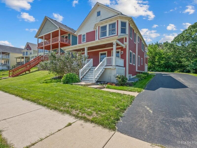 176 S Channing Street Elgin IL 60120