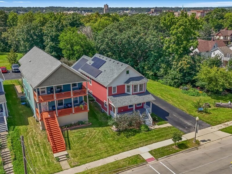 176 S Channing Street Elgin IL 60120