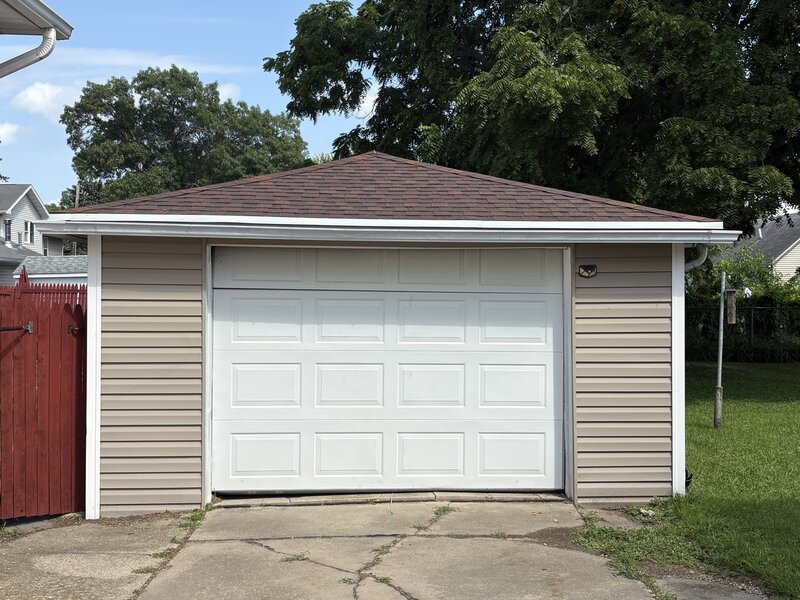 1423 Pulaski Street Peru IL 61354