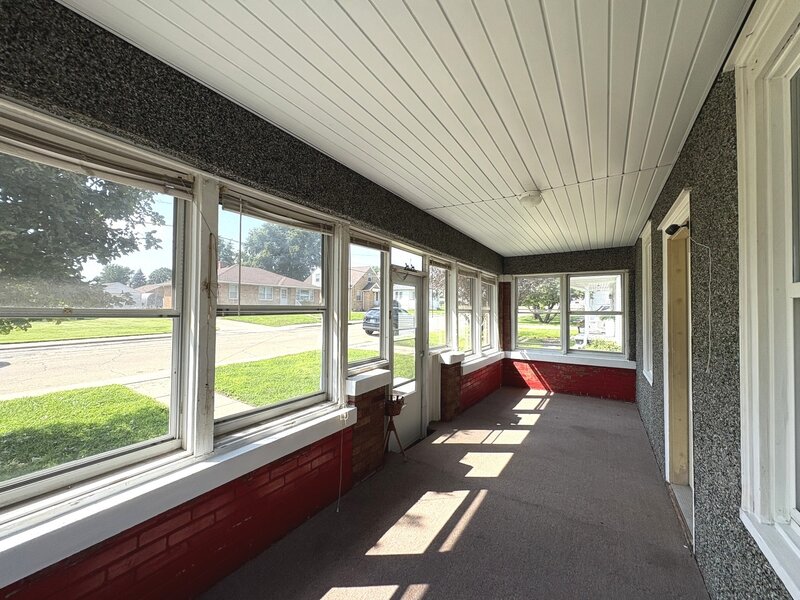 1423 Pulaski Street Peru IL 61354