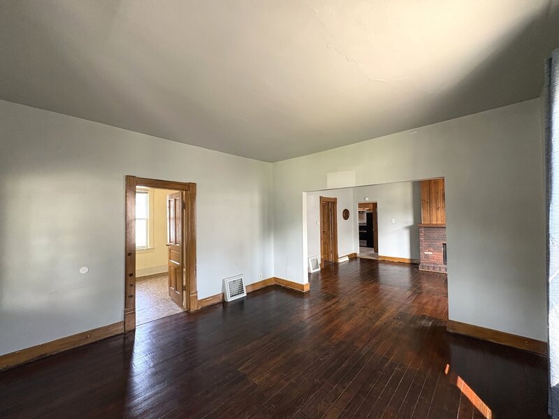 1423 Pulaski Street Peru IL 61354