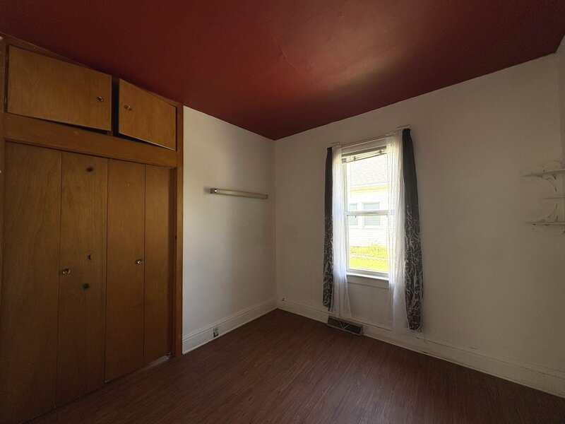 1423 Pulaski Street Peru IL 61354