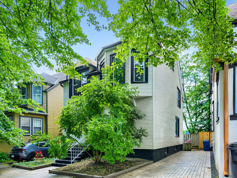 524 Hamilton Street Evanston IL 60202