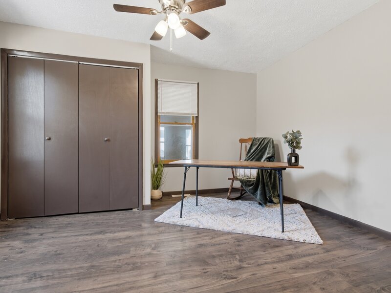 1215 Colton Avenue Bloomington IL 61701