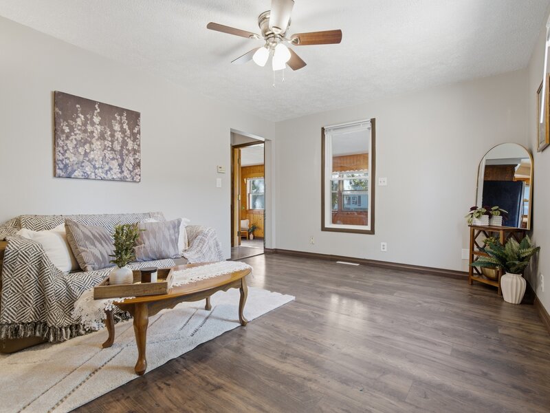 1215 Colton Avenue Bloomington IL 61701