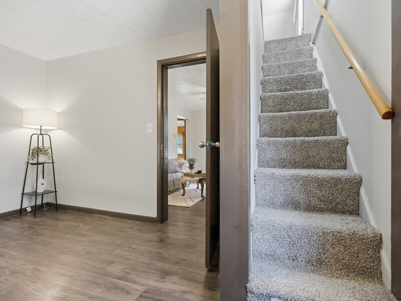 1215 Colton Avenue Bloomington IL 61701