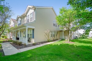 Photo of 353 Ogden Falls Boulevard Oswego IL 60543 Unit 353