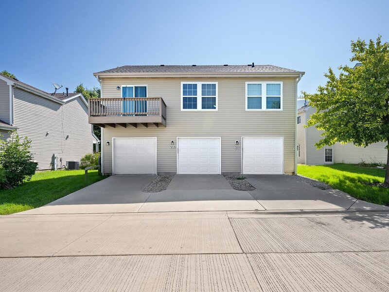353 Ogden Falls Boulevard Oswego IL 60543