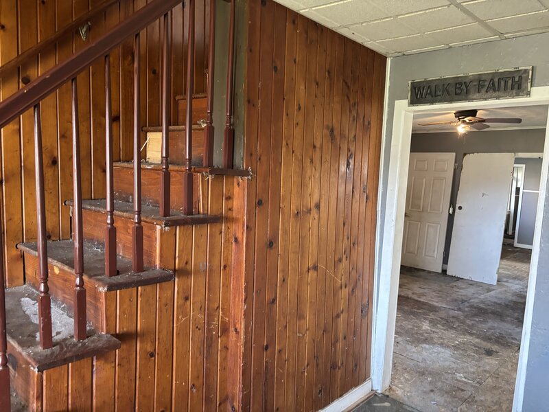 214 2nd Avenue Clinton IA 52732
