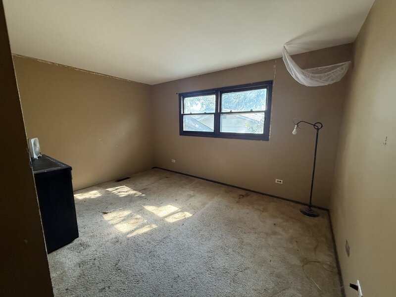 2505 Magnolia Lane Lindenhurst IL 60046