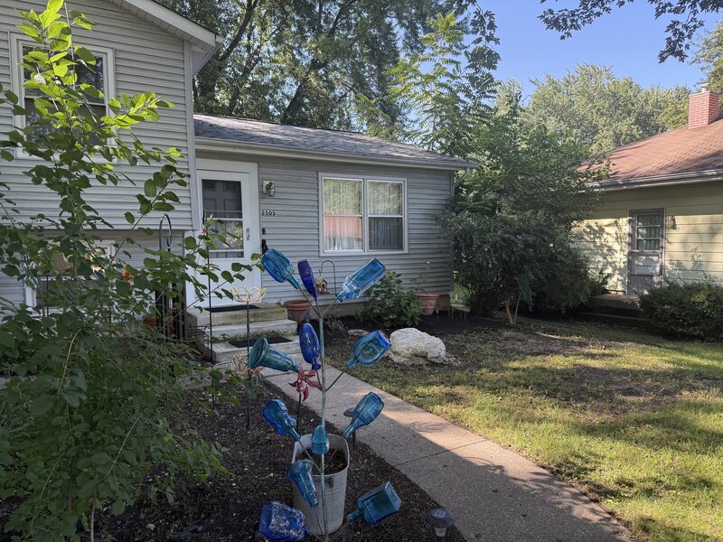 2505 Magnolia Lane Lindenhurst IL 60046