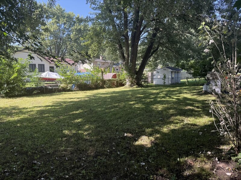 2505 Magnolia Lane Lindenhurst IL 60046