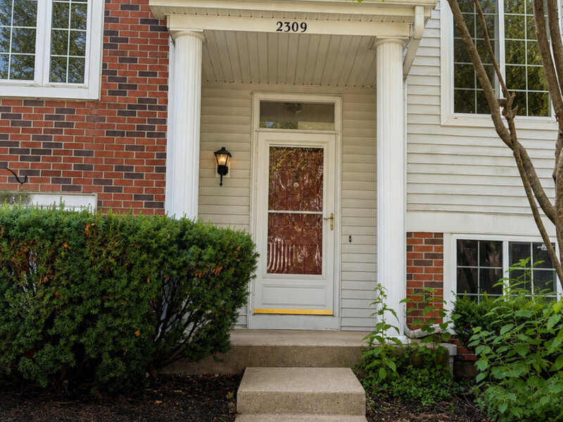 2309 Dawson Lane Algonquin IL 60102