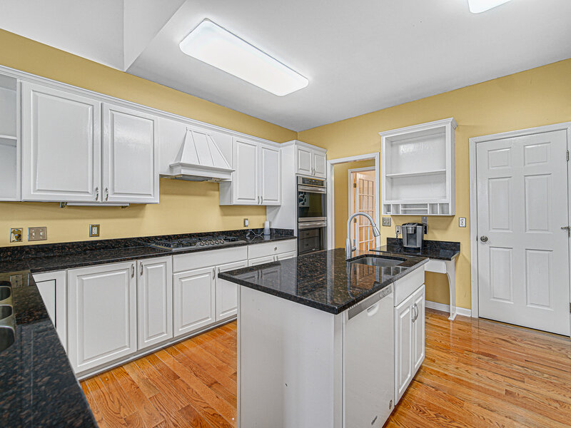 23 Amanda Lane Yorkville IL 60560