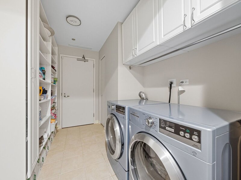 60 E Monroe Street Chicago IL 60603
