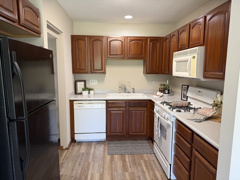 39321 N Melbourne Court Beach Park IL 60083