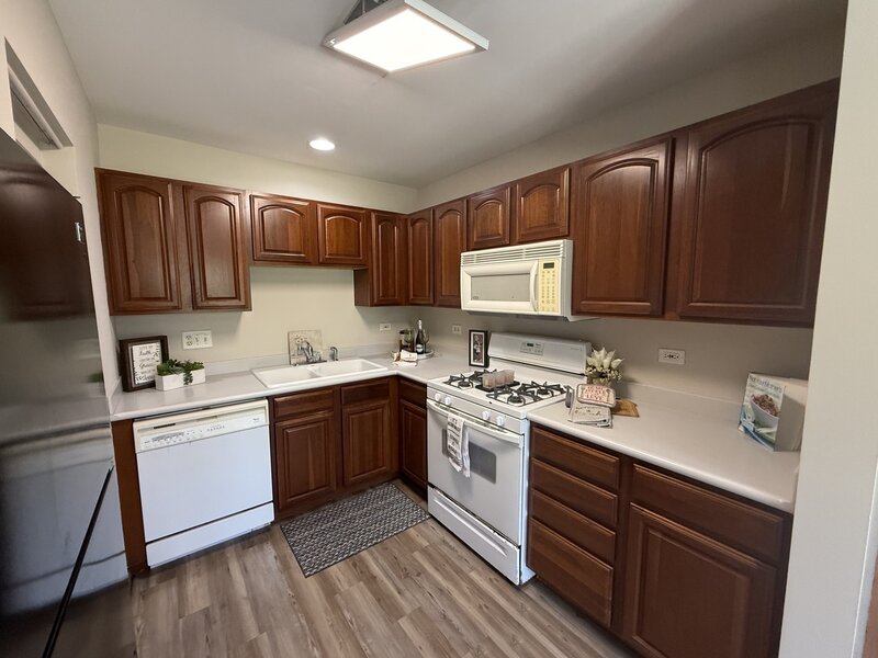 39321 N Melbourne Court Beach Park IL 60083