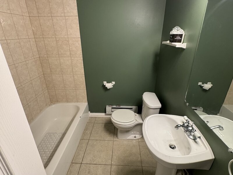 609 E 89th Street Chicago IL 60619