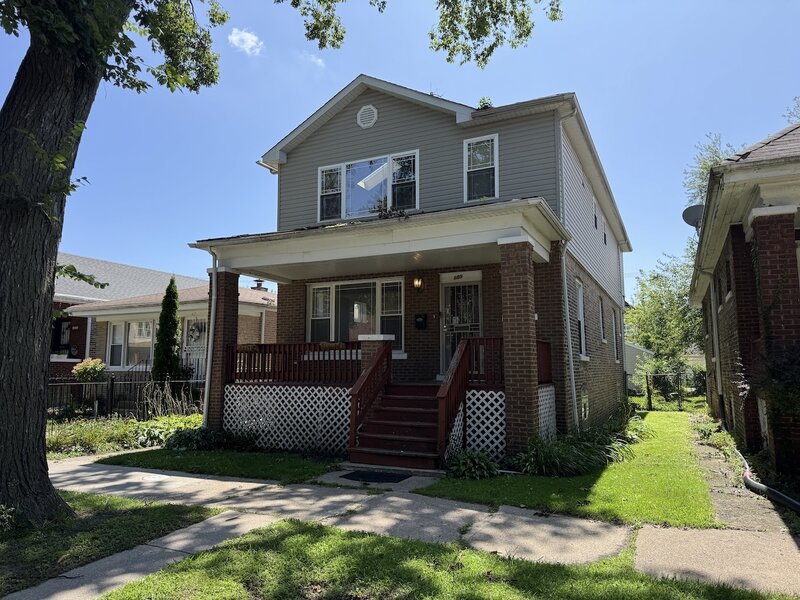 609 E 89th Street Chicago IL 60619