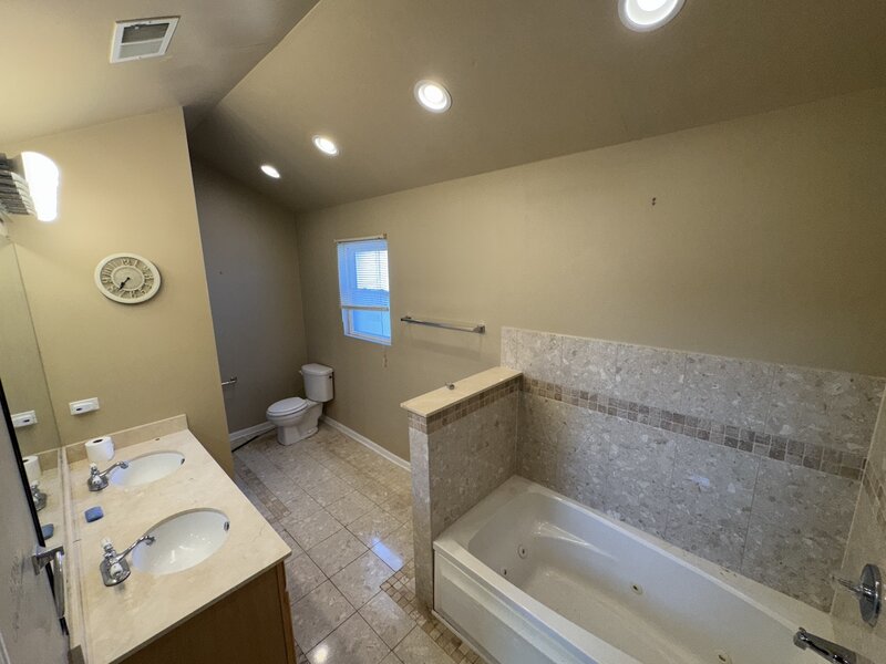 609 E 89th Street Chicago IL 60619