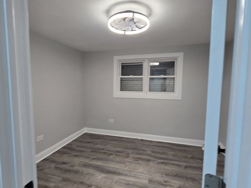 8505 S King Drive Chicago IL 60619