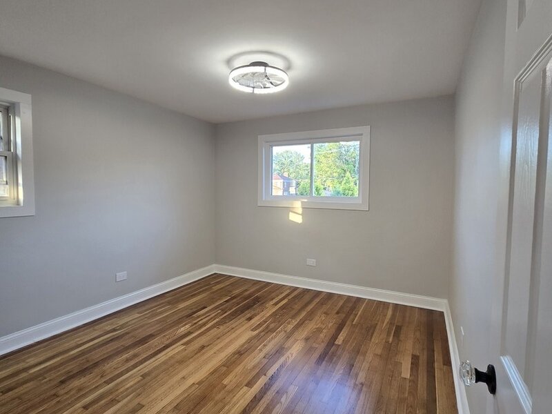 8505 S King Drive Chicago IL 60619