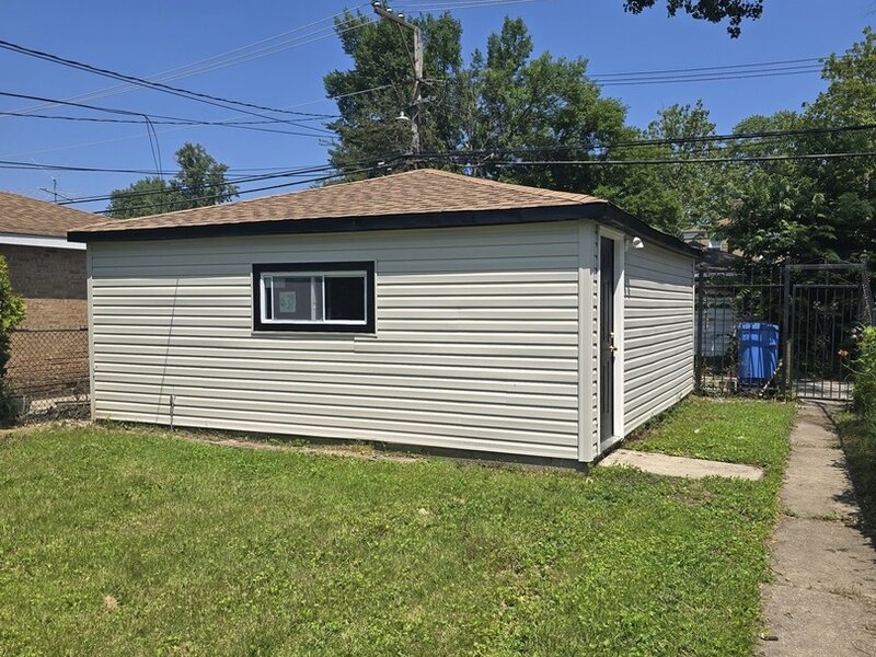8505 S King Drive Chicago IL 60619