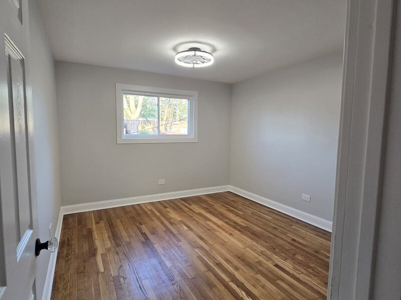 8505 S King Drive Chicago IL 60619