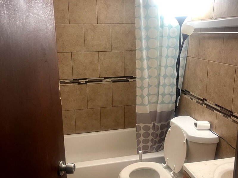 19325 Oakwood Avenue Country Club Hills IL 60478