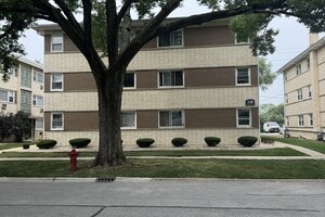 Photo of 320 Beach Avenue La Grange Park IL 60526 Unit 3C